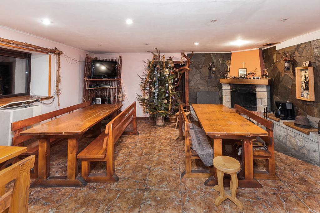 Vatra Hotel Jaremcse Kültér fotó