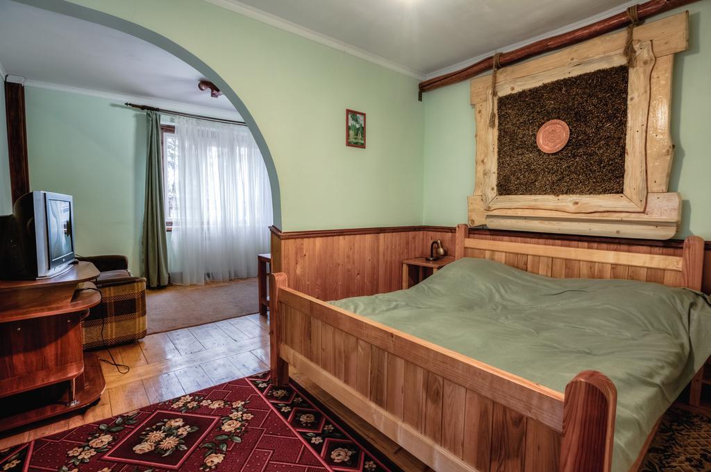 Vatra Hotel Jaremcse Kültér fotó