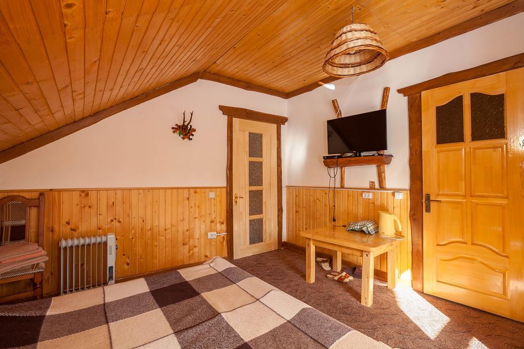 Vatra Hotel Jaremcse Kültér fotó